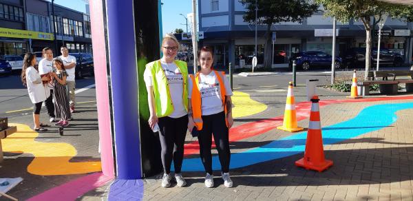 Footpath Flow Painting Jess & Natalie Footpath Flow Painting Jess & natalie